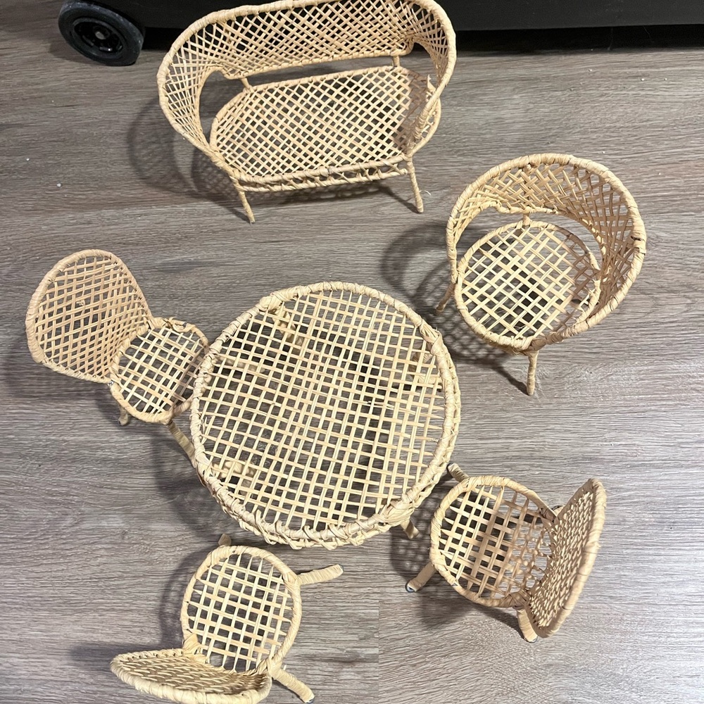 Dollhouse Furniture Set Wicker Style